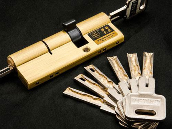 万秀24小时上门开锁公司