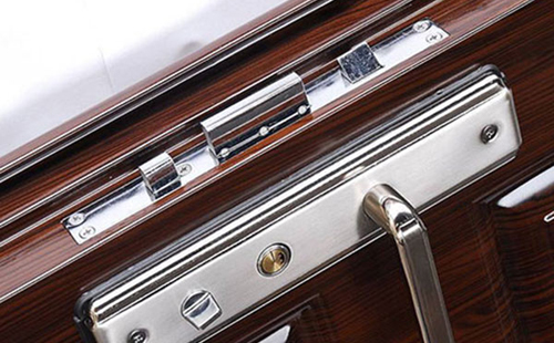 万秀24小时上门开锁公司